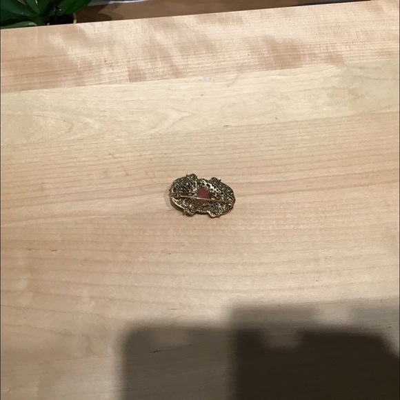 Antique Brooch - Picture 2 of 2
